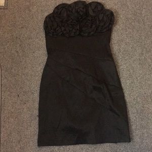 Black strapless dress